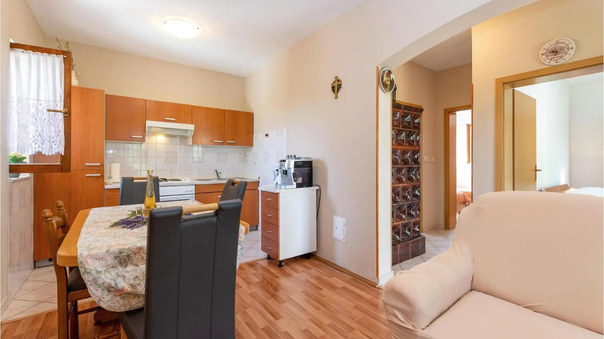 2 Bedroom Amazing Home In Pridraga Holiday home